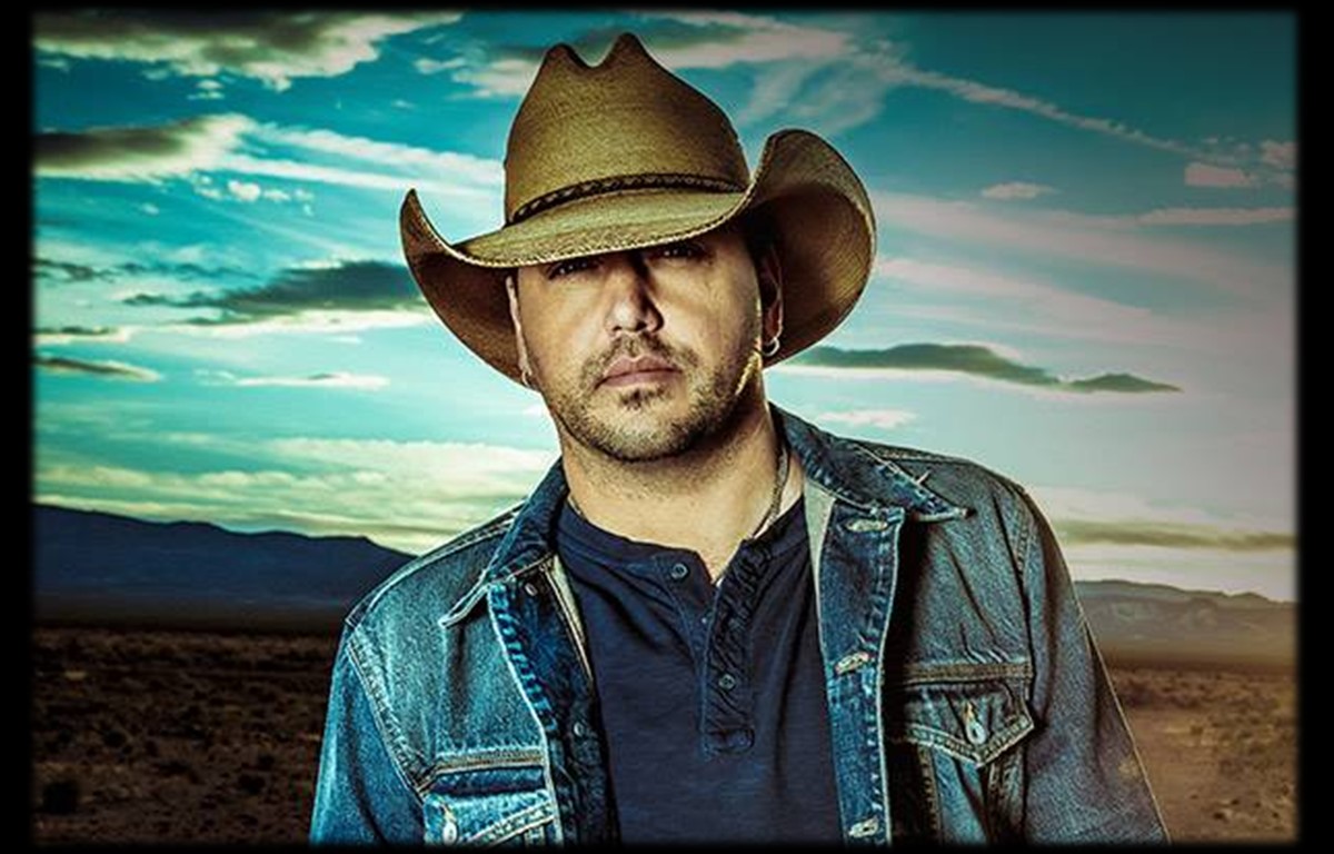 Jason Aldean, Mitchell Tenpenny, Corey Kent & Dee Jay Silver at Credit One Stadium